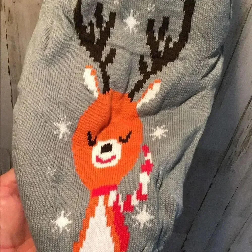Cute reindeer, dog sweater, see measurements